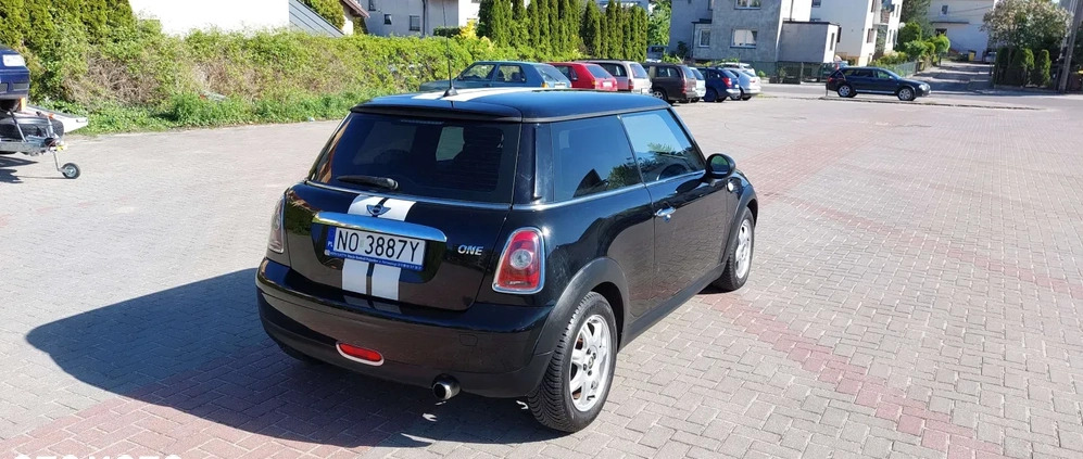 MINI ONE cena 15900 przebieg: 202747, rok produkcji 2009 z Włocławek małe 79